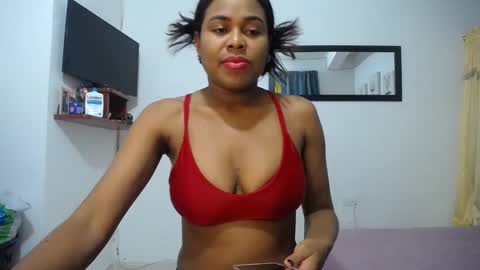 aynaraross1 online show from February 2025 04:59:02 AM