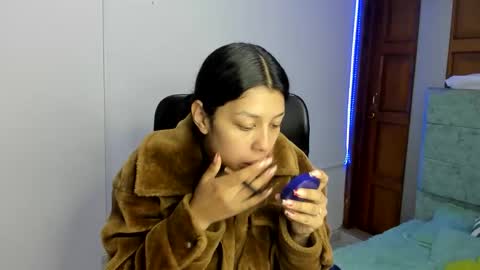 aysha_winxx online show from November 2025 03:07:01 AM