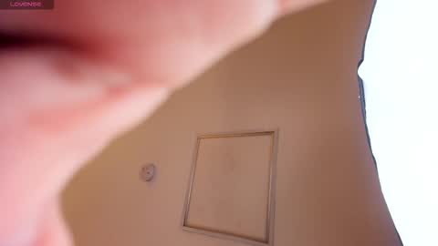 Ayshel online show from November 2025 04:05:01 AM