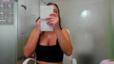 Ayumi online show from April 2026 04:22:01 AM