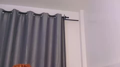 Azalea online show from April 2026 04:57:02 AM