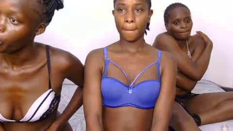 Azalea online show from July 2026 04:22:01 PM