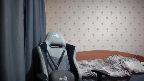 azazelmax online show from October 2025 12:40:02 AM