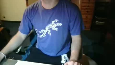 azdert online show from April 2026 07:47:01 PM