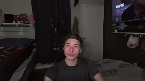 azell19 online show from January 2025 02:14:01 AM