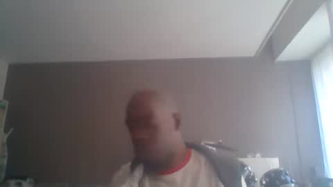 azerty474 online show from May 2026 05:56:01 AM