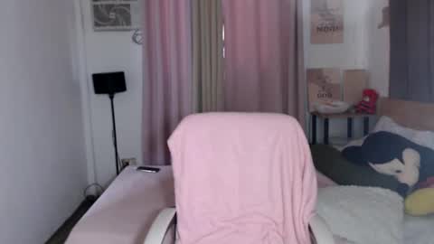 Lina online show from March 2026 01:33:02 AM