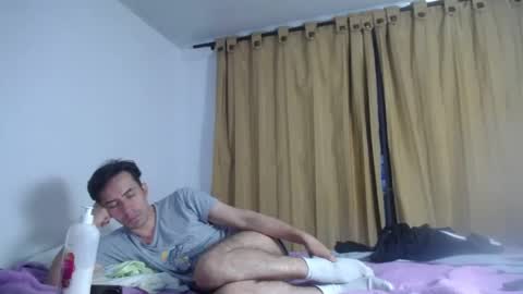 Snapshot of aziel_xxx chatting on February 2025 01:53:02 AM AZIEL online show from February 2025 01:53:02 AM