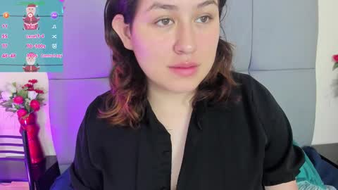 Snapshot of azul_vera chatting on December 2025 01:53:01 PM AZUL online show from December 2025 01:53:01 PM