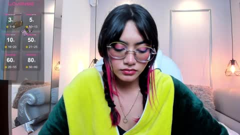 Azura online show from January 2025 12:12:01 AM