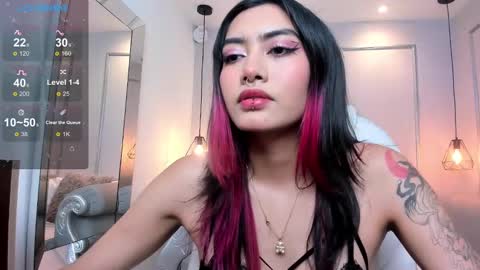 Azura online show from January 2025 07:28:01 PM