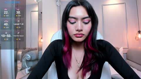 Azura online show from February 2025 01:56:01 AM