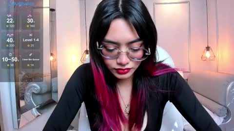 Azura online show from February 2025 07:24:02 PM