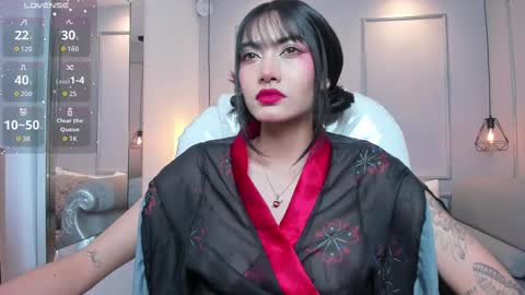 Azura online show from October 2025 07:47:02 PM