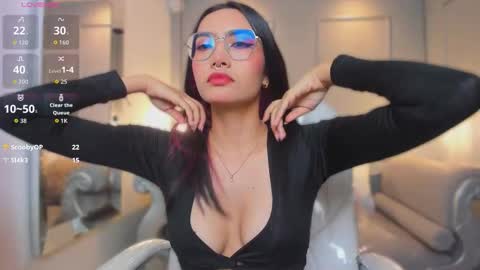 Azura online show from February 2026 07:19:02 PM