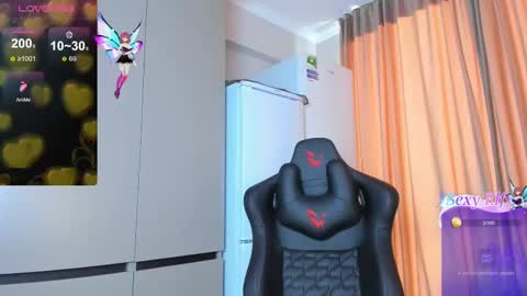 Snapshot of azure_moon chatting on March 2025 05:40:01 AM azure_moon online show from March 2025 05:40:01 AM