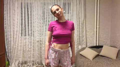 Stefania online show from April 2026 05:07:02 PM