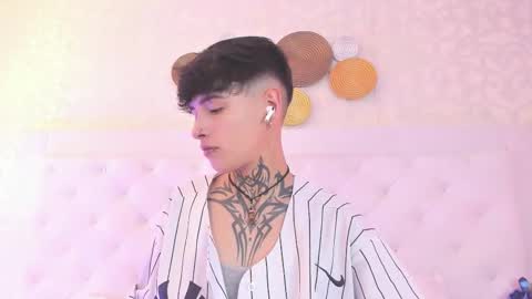 Anny online show from March 2026 03:23:02 AM