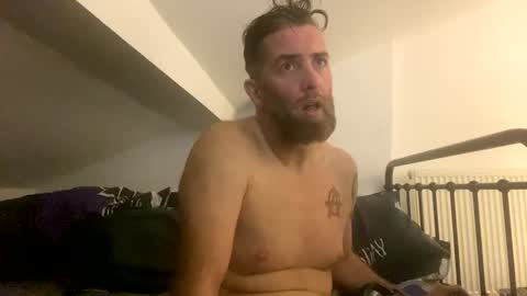 Snapshot of b4dafall44 chatting on December 2024 11:25:02 PM b4dafall44 online show from December 2024 11:25:02 PM