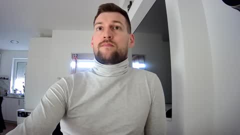 b_marco_ online show from February 2025 01:03:01 PM