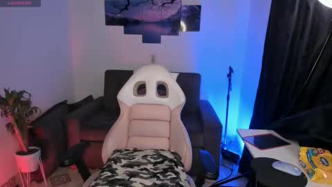 Snapshot of baaby_boyy chatting on September 2025 09:42:02 AM odeley online show from September 2025 09:42:02 AM