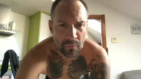 Snapshot of babakeror chatting on July 2026 11:12:01 AM BKR online show from July 2026 11:12:01 AM