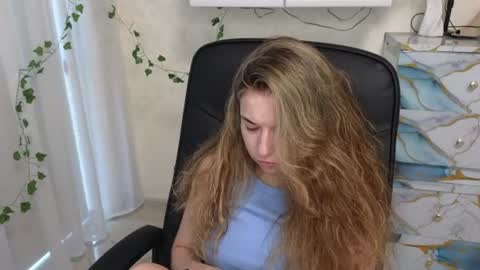 Anya online show from June 2026 03:53:01 AM