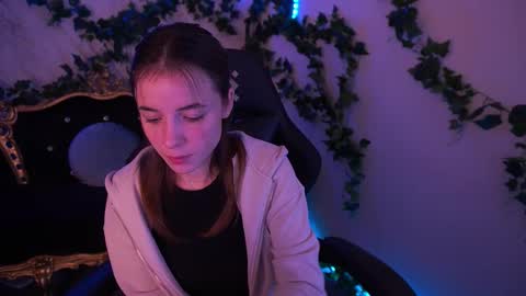 Babe online show from October 2025 08:15:02 AM