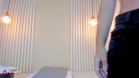 Snapshot of babe_katty chatting on November 2025 11:43:02 AM Katty online show from November 2025 11:43:02 AM