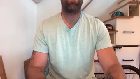 Snapshot of babeheater chatting on December 2025 06:34:02 PM babeheater online show from December 2025 06:34:02 PM