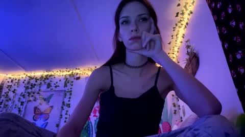 Fern Browning online show from January 2025 03:12:02 AM