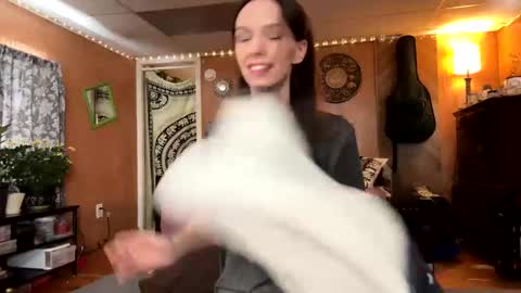 Fern Browning online show from February 2025 05:57:01 PM