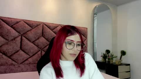 Maddie online show from April 2026 07:43:01 PM