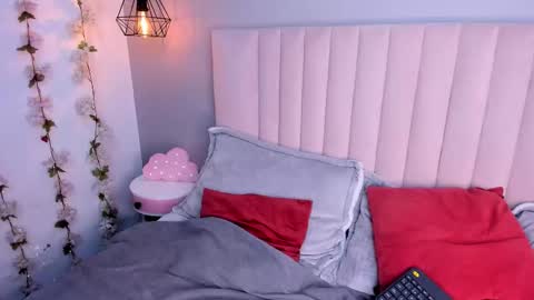 Snapshot of baby__kitty_ chatting on November 2025 09:59:01 PM baby__kitty_ online show from November 2025 09:59:01 PM