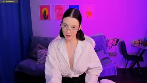 Baby Annabelle online show from December 2025 03:45:02 AM