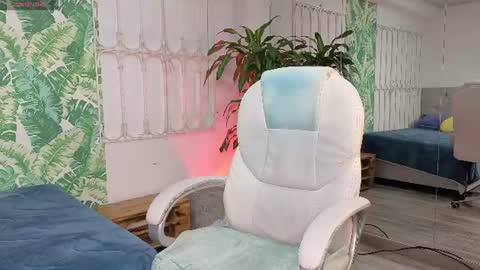 Snapshot of baby_julieta00 chatting on June 2026 12:19:02 PM Julieta online show from June 2026 12:19:02 PM
