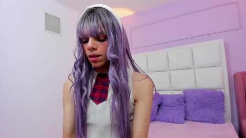 baby_lannie online show from November 2025 04:18:02 AM