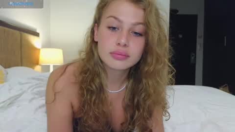 Sharleen online show from March 2025 03:07:01 PM