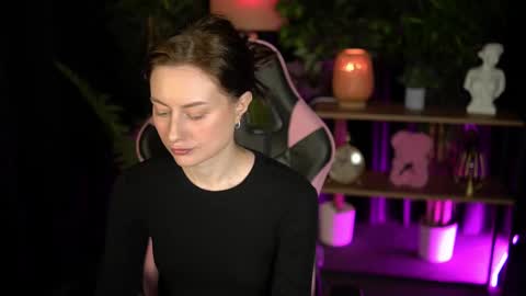 Snapshot of baby_luna_xo chatting on February 2026 05:09:01 PM Hanna online show from February 2026 05:09:01 PM