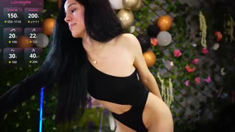 Snapshot of baby_nyco chatting on December 2025 05:33:02 PM Baby Nico online show from December 2025 05:33:02 PM