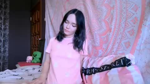 Alice online show from April 2026 08:17:01 AM