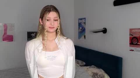 Ruth online show from September 2025 08:22:01 PM