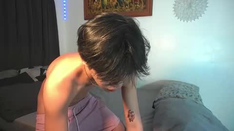 Snapshot of baby_simph chatting on October 2025 07:31:02 AM Josh online show from October 2025 07:31:02 AM