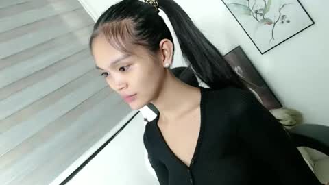 baby_zoexx online show from April 2026 12:16:02 PM