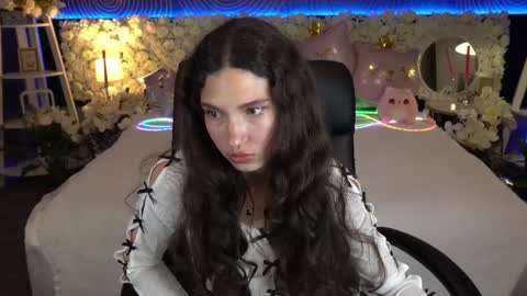 Sasha online show from May 2026 06:59:01 PM