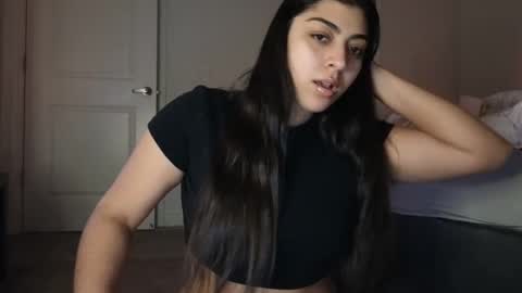 Snapshot of babygotbackends chatting on January 2025 07:04:01 AM BabyGotBackends online show from January 2025 07:04:01 AM