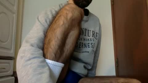 Snapshot of babyhardy chatting on December 2024 12:38:01 PM Tom A. online show from December 2024 12:38:01 PM