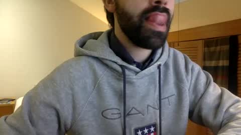 Snapshot of babyhardy chatting on December 2024 11:23:02 AM Tom A. online show from December 2024 11:23:02 AM