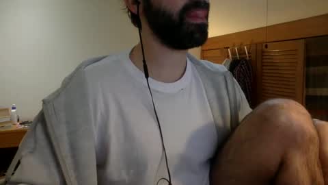 Snapshot of babyhardy chatting on December 2024 12:54:02 PM Tom A. online show from December 2024 12:54:02 PM