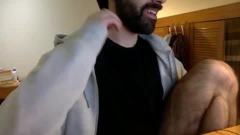 Snapshot of babyhardy chatting on December 2024 08:21:02 PM Tom A. online show from December 2024 08:21:02 PM